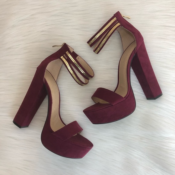 Charlotte Russe Shoes - NEW Charlotte Russe maroon gold platform heels
